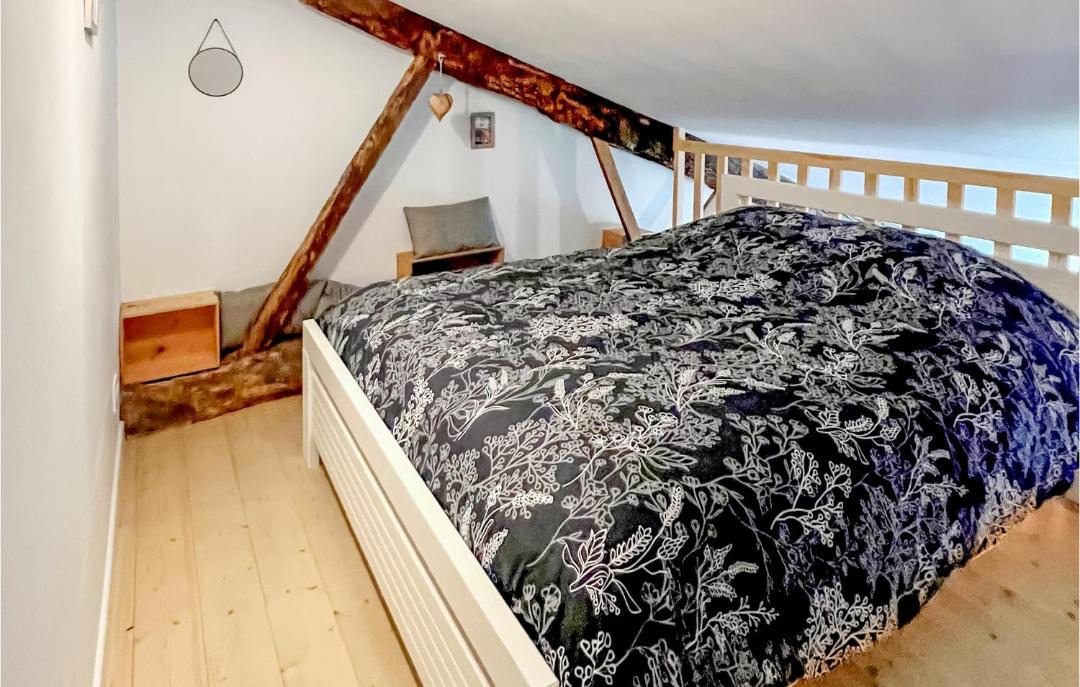 Photo of Bedroom in Coulon