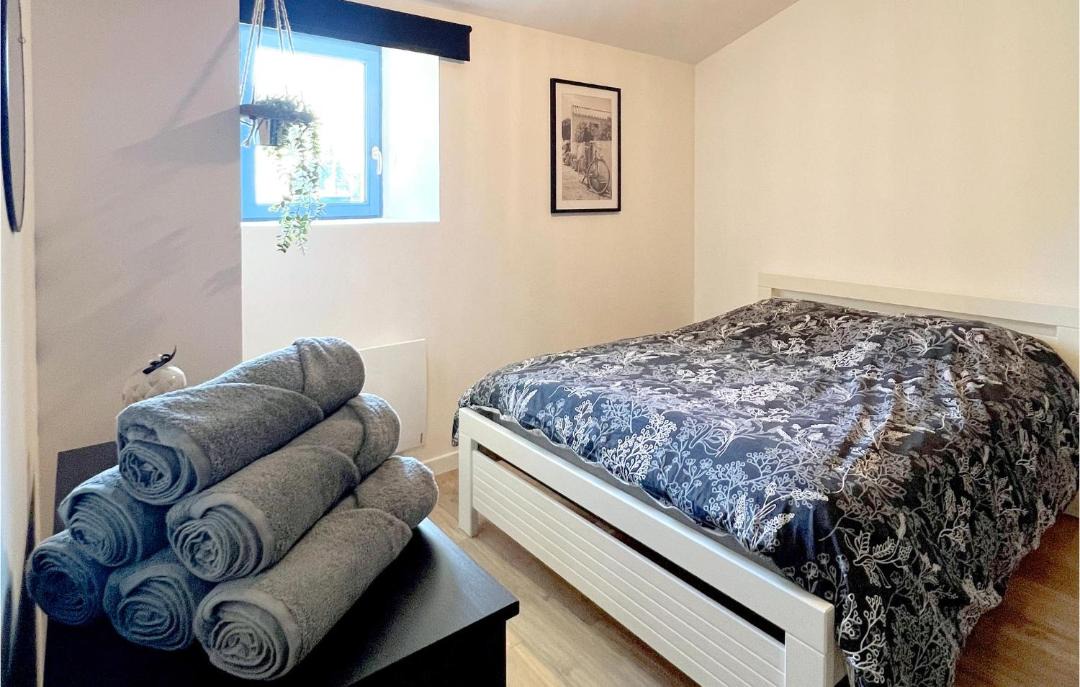 Photo of Bedroom in Coulon