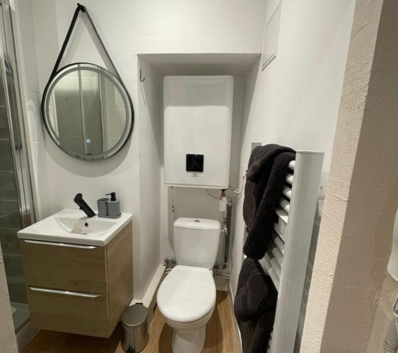 Photo of Bathroom in Loudun