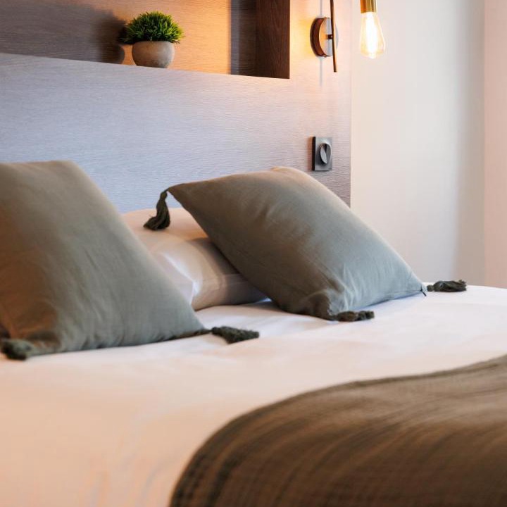 Photo of Bedroom in Saint-Junien