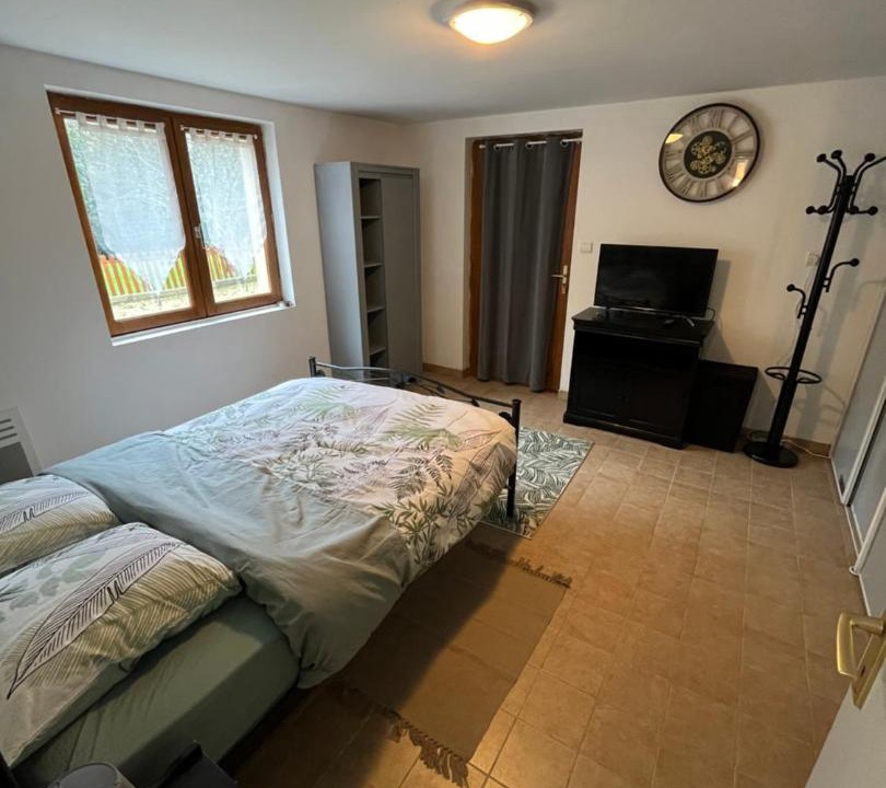 Photo of Bedroom in Bonneuil-Matours