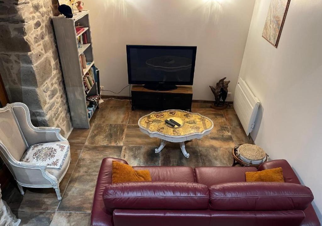 Photo of Livingroom in Thouron