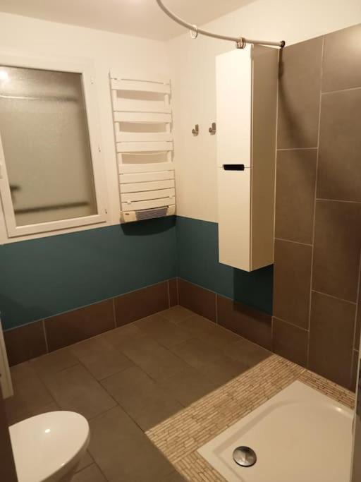 Photo of Bathroom in Issac