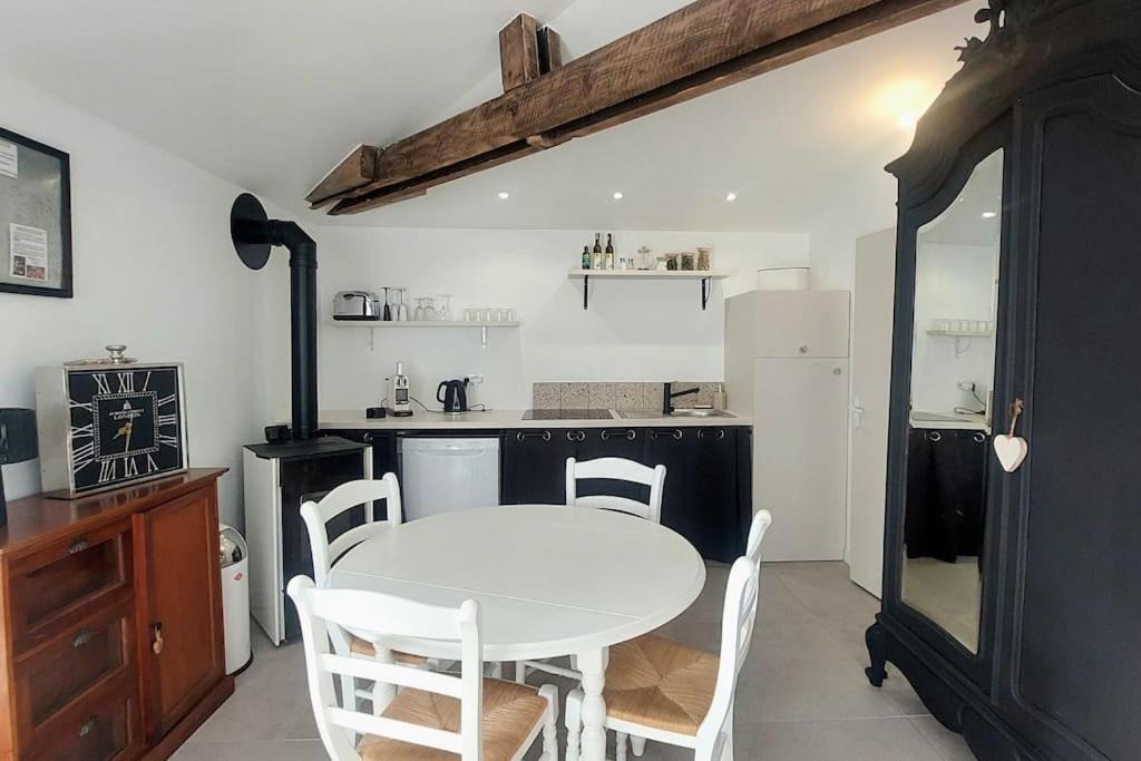 Photo of Kitchen in Saint-Medard