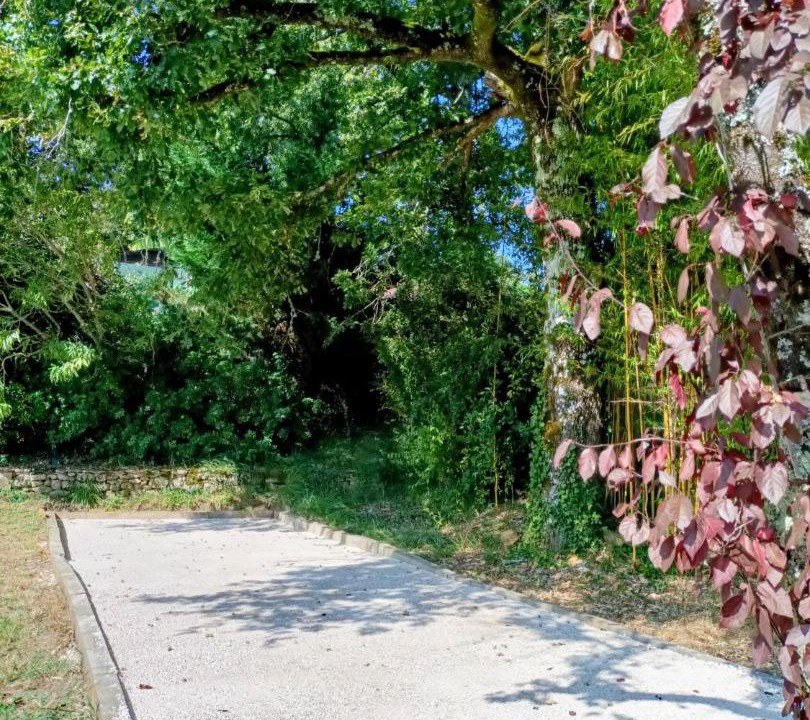 Photo of Others in Saint-Andre-dAllas