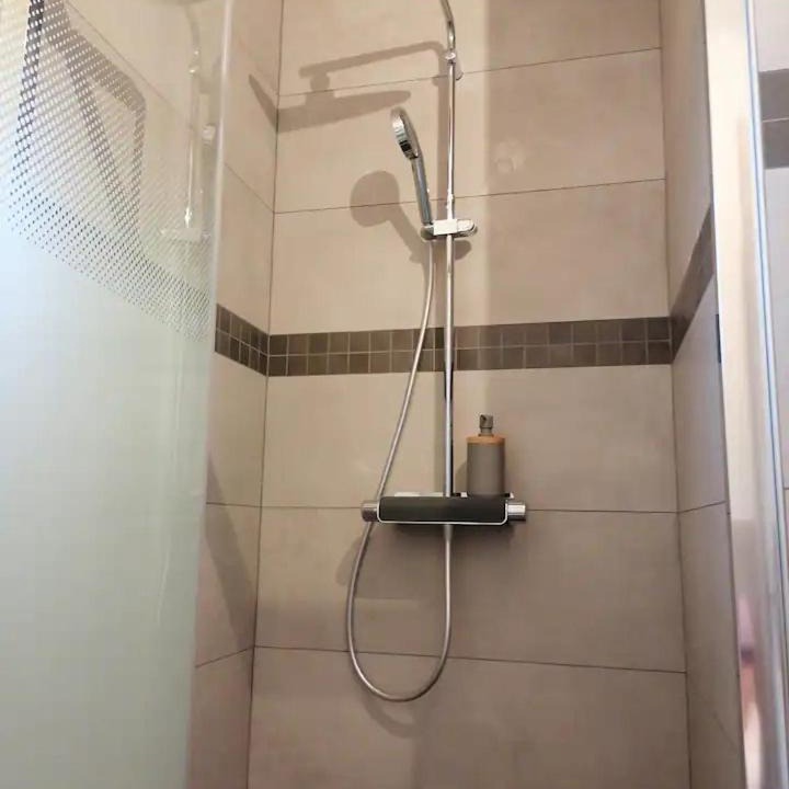 Photo of Bathroom in Senille