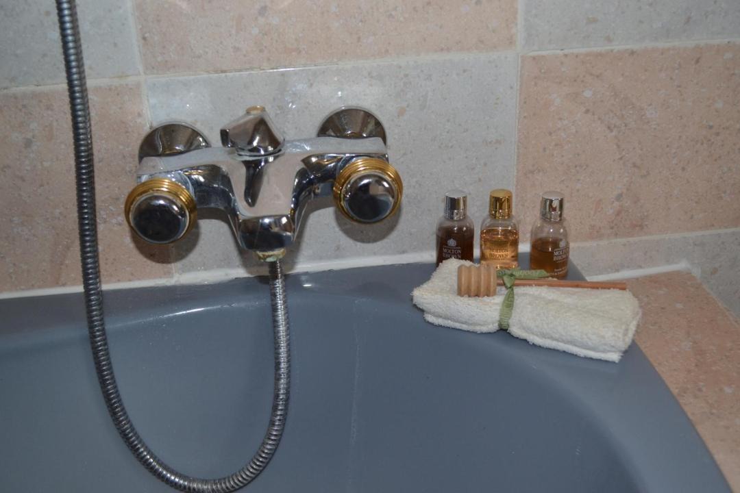 Photo of Bathroom in Montbron