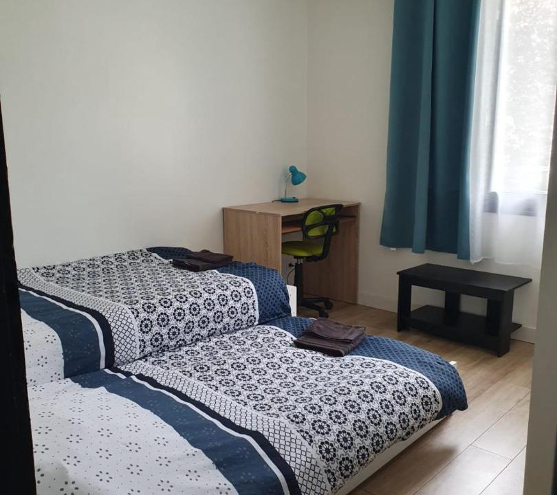 Photo of Bedroom in Saint-Yrieix-sur-Charente