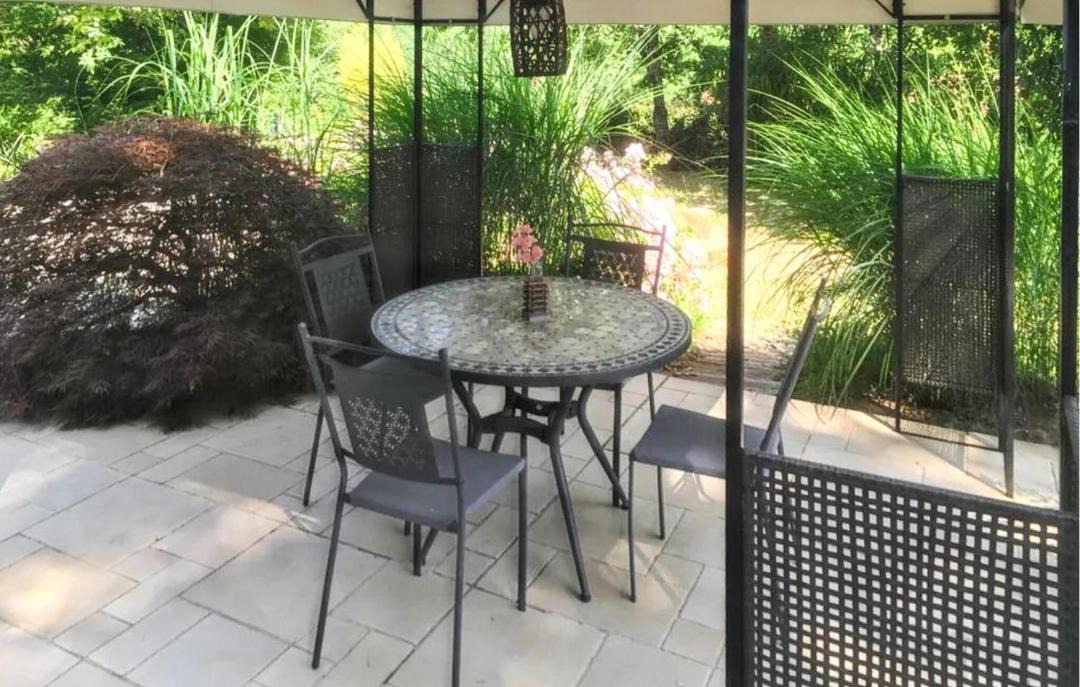 Photo of Patio Balcony in Saint-Chamassy