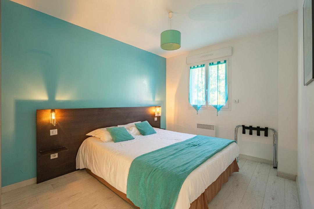 Photo of Bedroom in Saint-Simon-de-Bordes