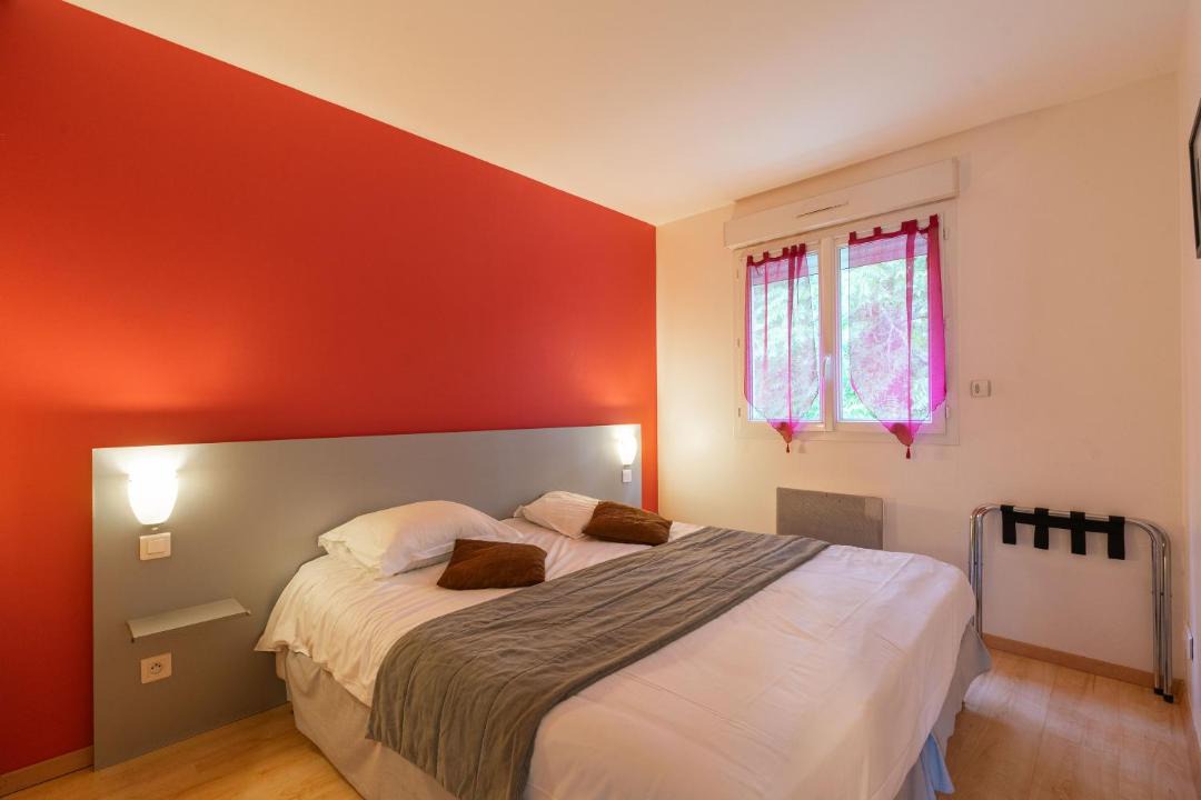 Photo of Bedroom in Saint-Simon-de-Bordes