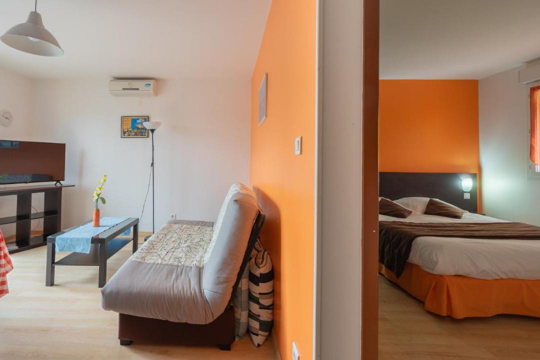 Photo of Bedroom in Saint-Simon-de-Bordes