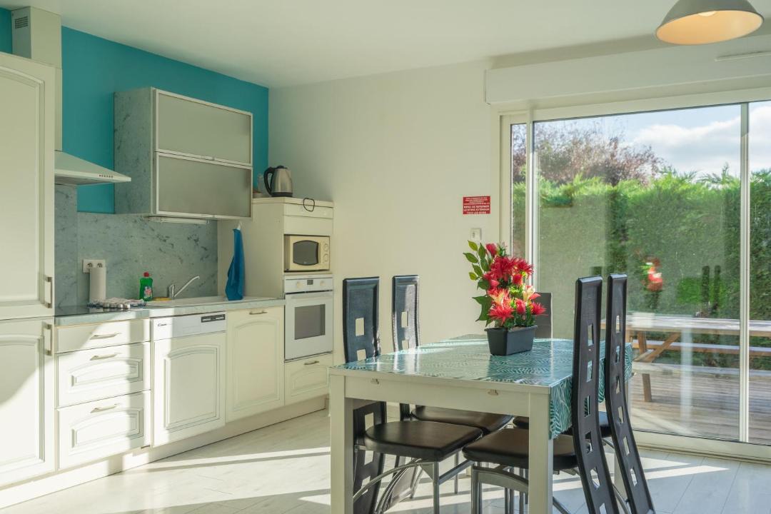 Photo of Kitchen in Saint-Simon-de-Bordes