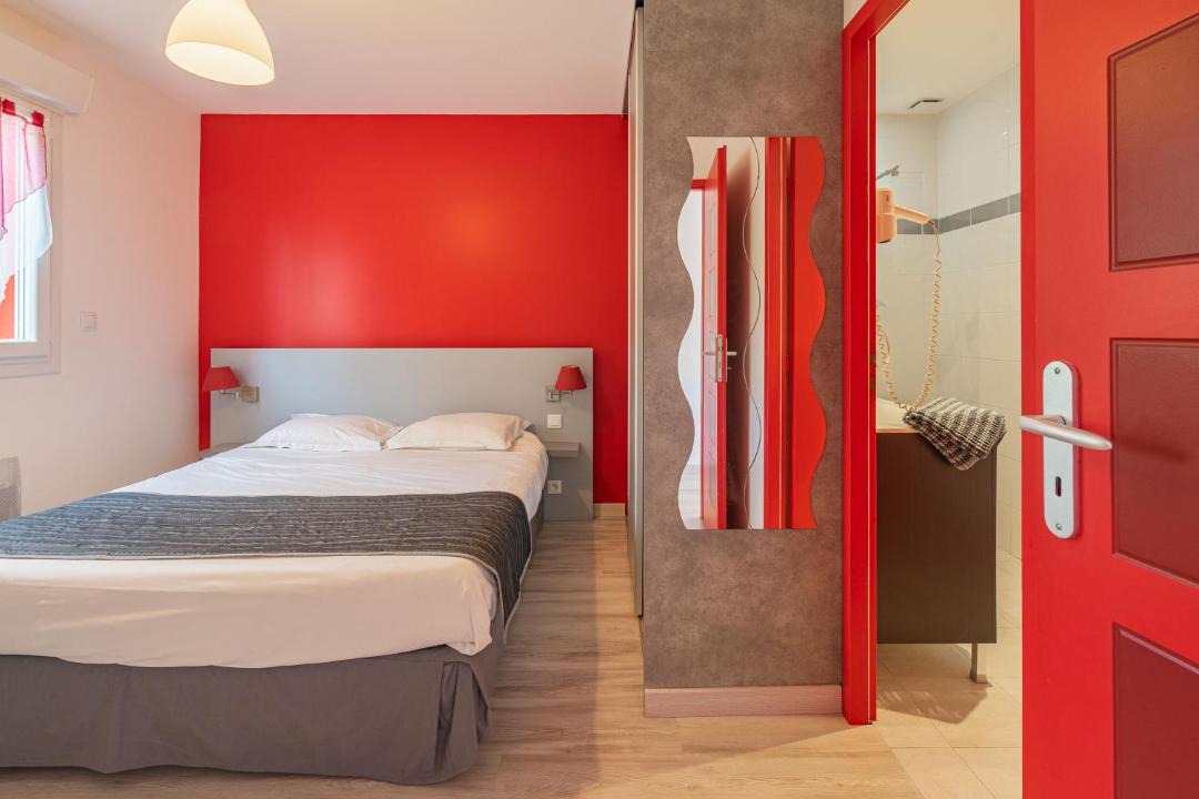Photo of Bedroom in Saint-Simon-de-Bordes