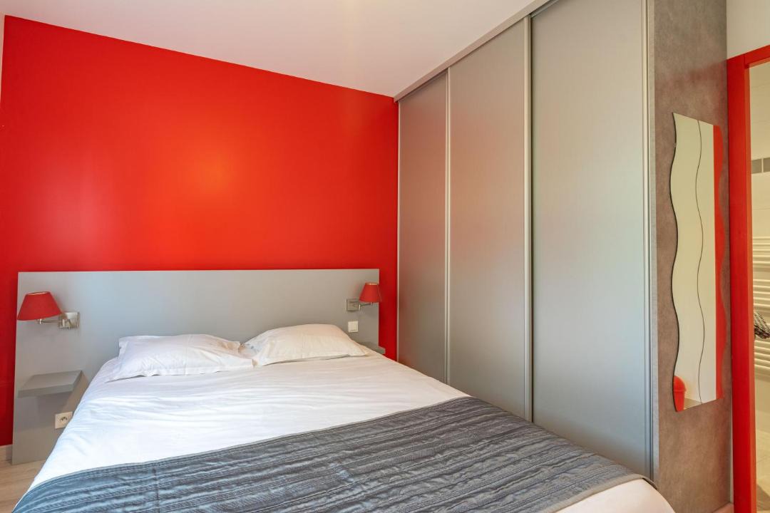 Photo of Bedroom in Saint-Simon-de-Bordes
