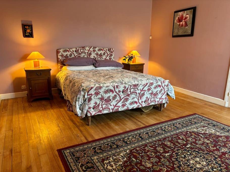 Photo of Bedroom in Aigre