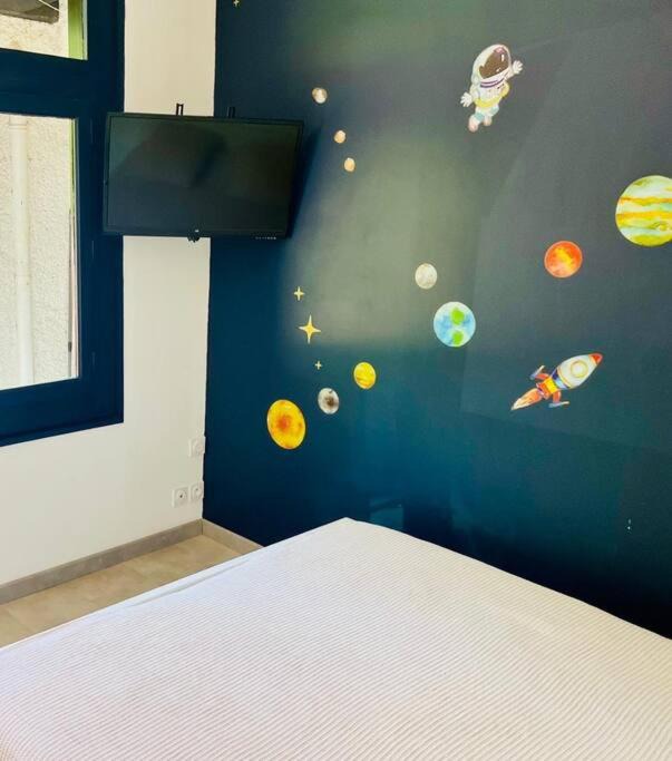 Photo of Bedroom in Chasseneuil-du-Poitou