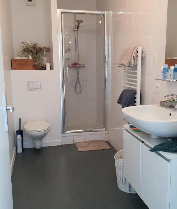 Photo of Bathroom in Lormont