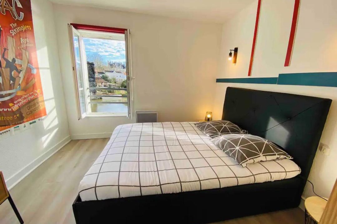 Photo of Bedroom in Jarnac
