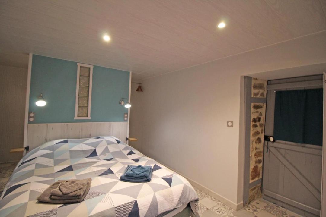 Photo of Bedroom in Saint-Laurent-les-Eglises