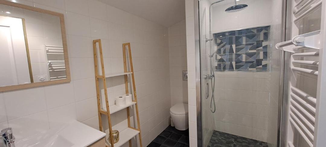 Photo of Bathroom in Bias