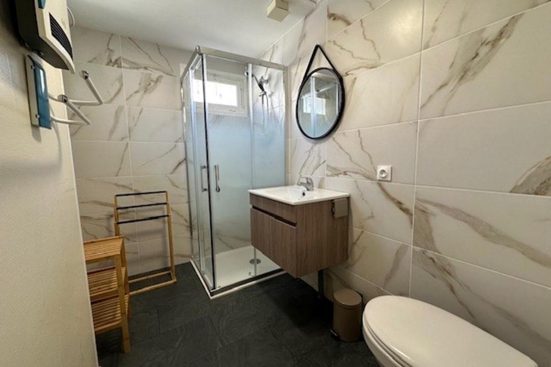 Photo of Bathroom in Fouras