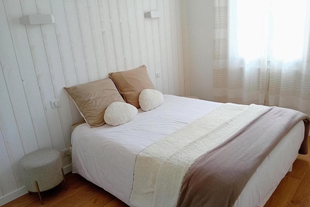 Photo of Bedroom in Saint-Martin-de-Re