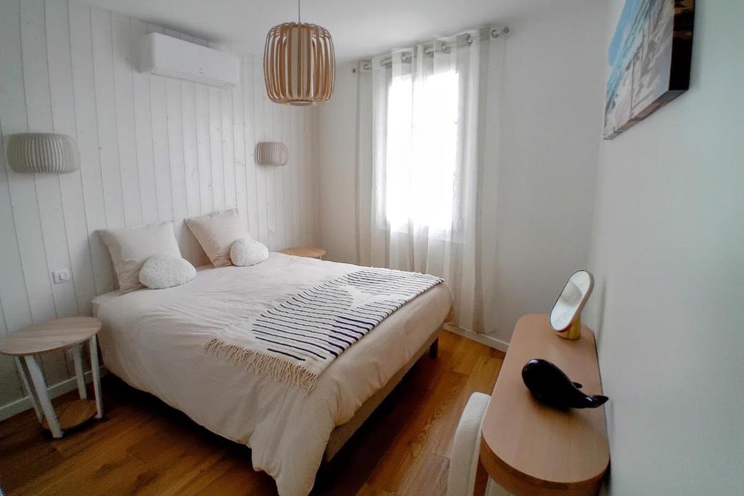 Photo of Bedroom in Saint-Martin-de-Re