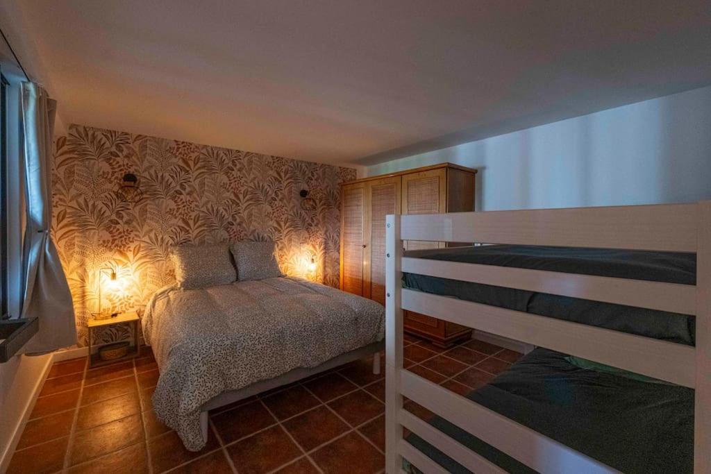 Photo of Bedroom in Souraide