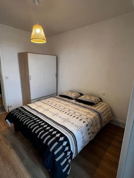 Photo of Bedroom in Mont-de-Marsan