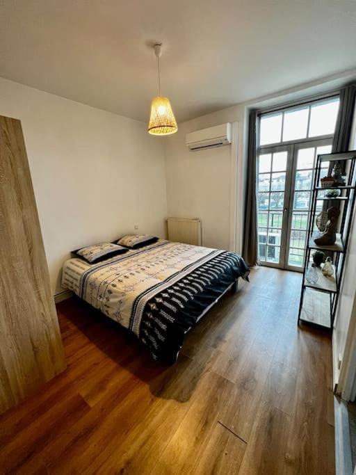 Photo of Bedroom in Mont-de-Marsan