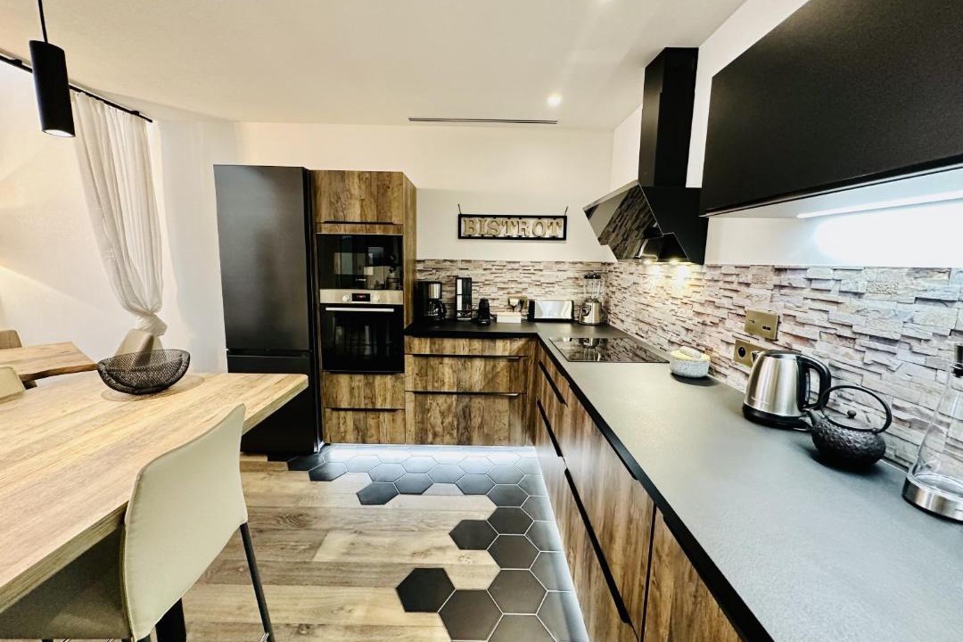 Photo of Kitchen in Hotel de Ville - Quinconces