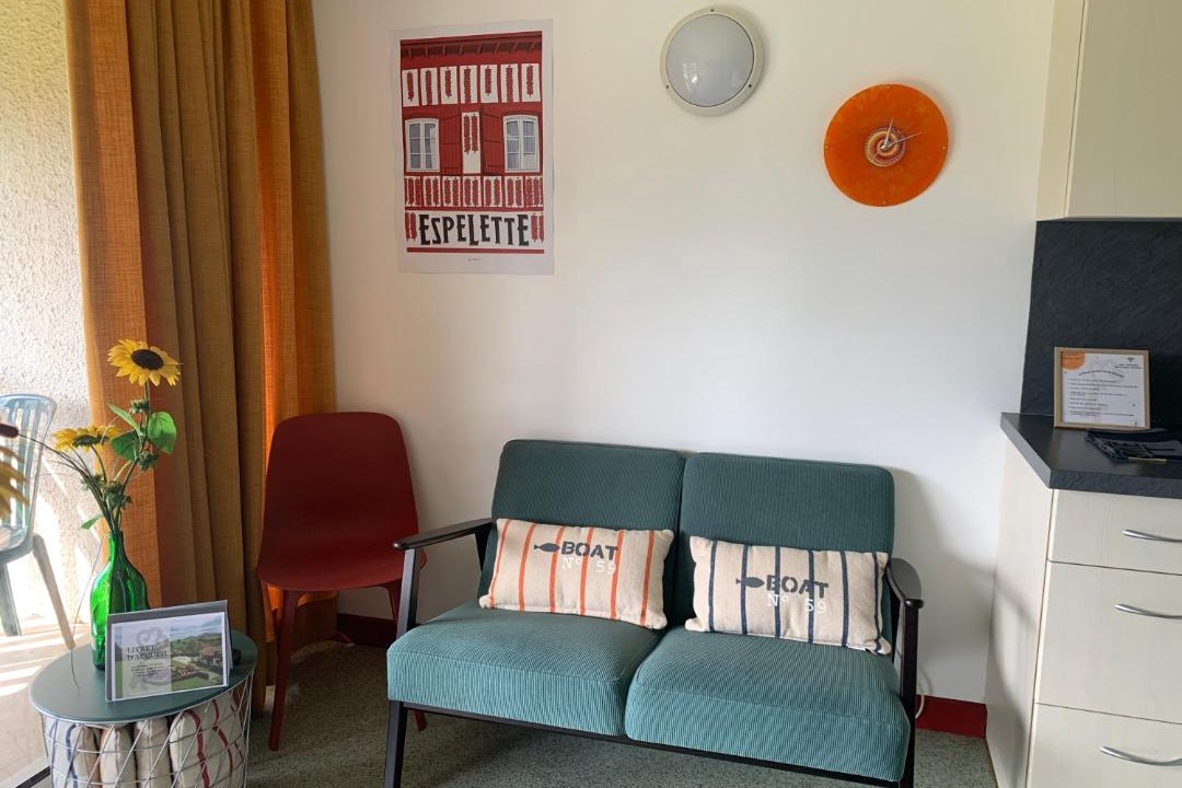 Photo of Livingroom in Souraide