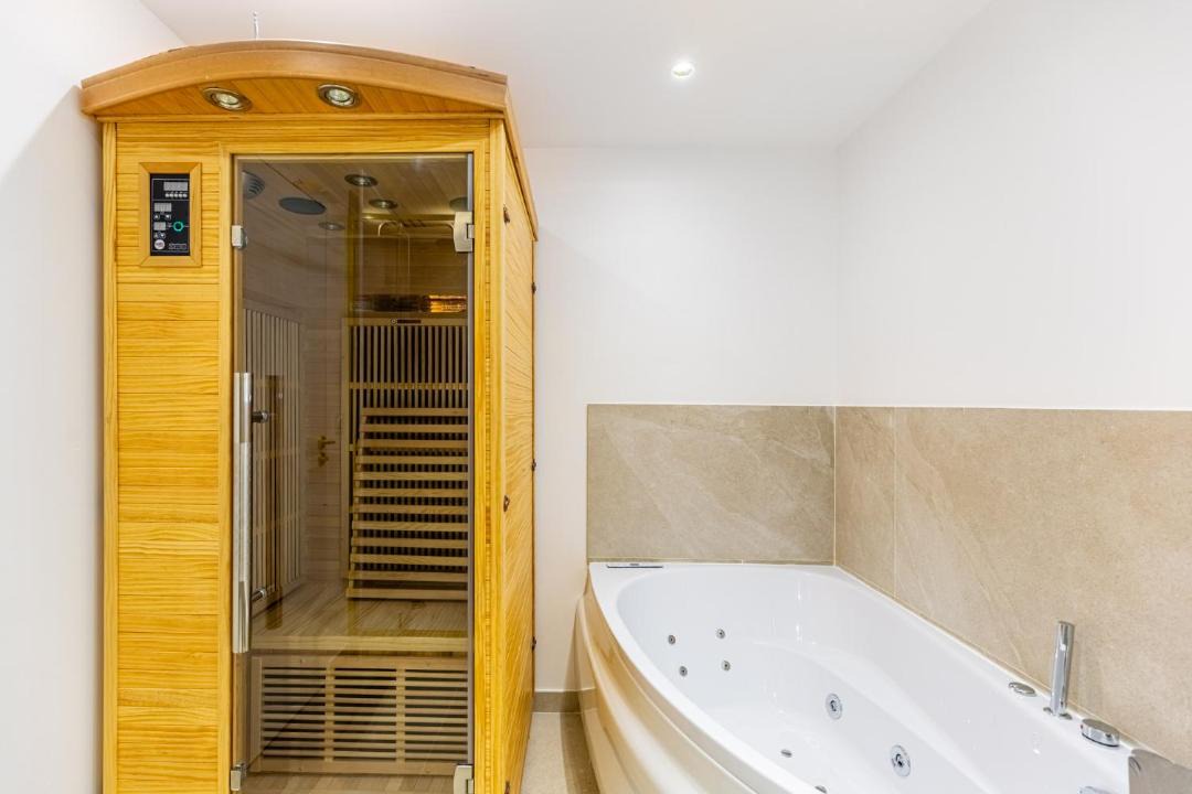 Photo of Bathroom in Grand Parc-Paul Doumer