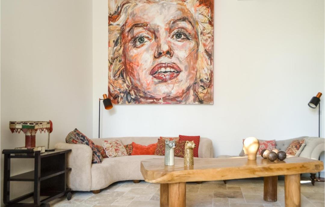 Photo of Livingroom in Leognan