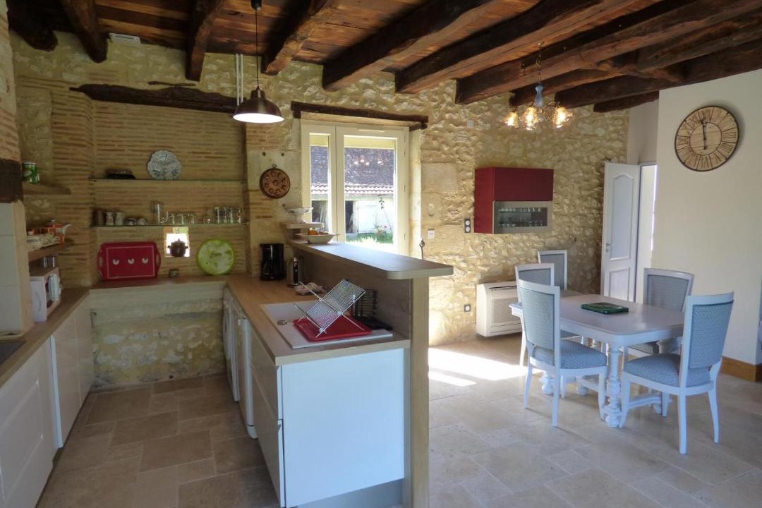 Photo of Kitchen in Saint-Pierre-de-Chignac
