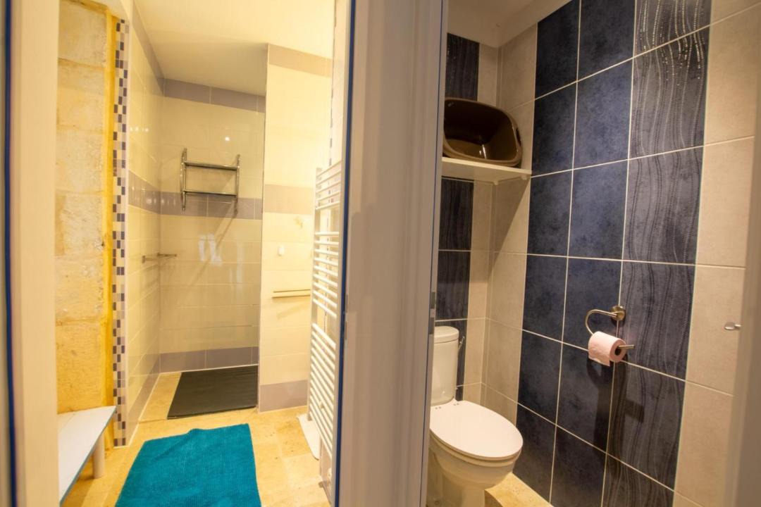 Photo of Bathroom in Saint-Pierre-de-Chignac