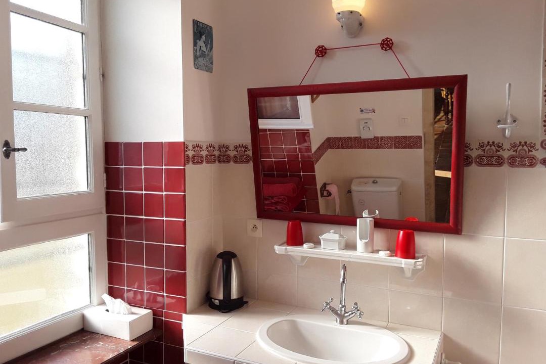 Photo of Bathroom in Montlieu la Garde
