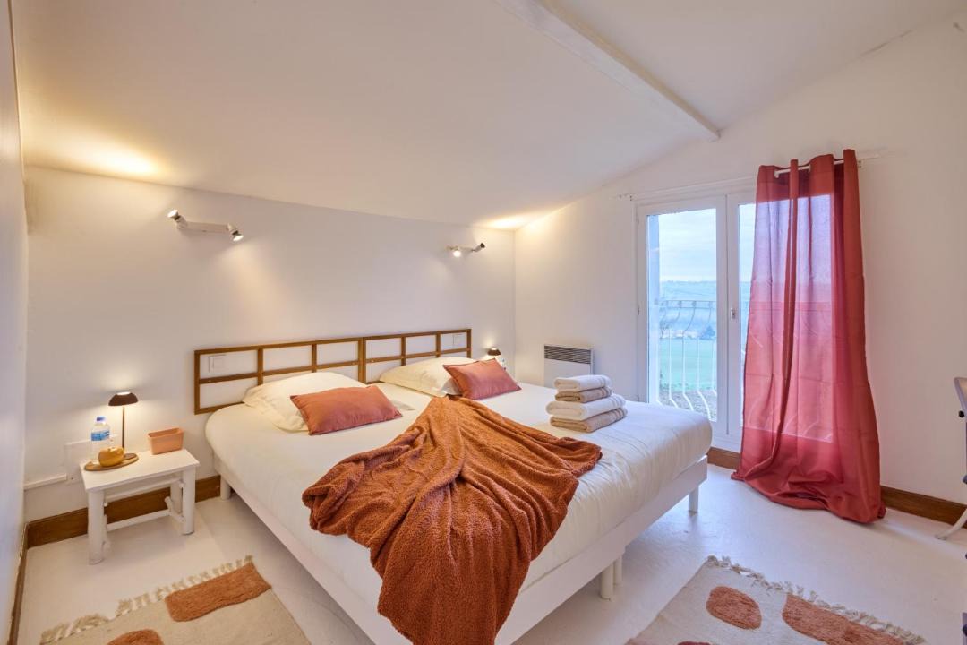 Photo of Bedroom in Saumont