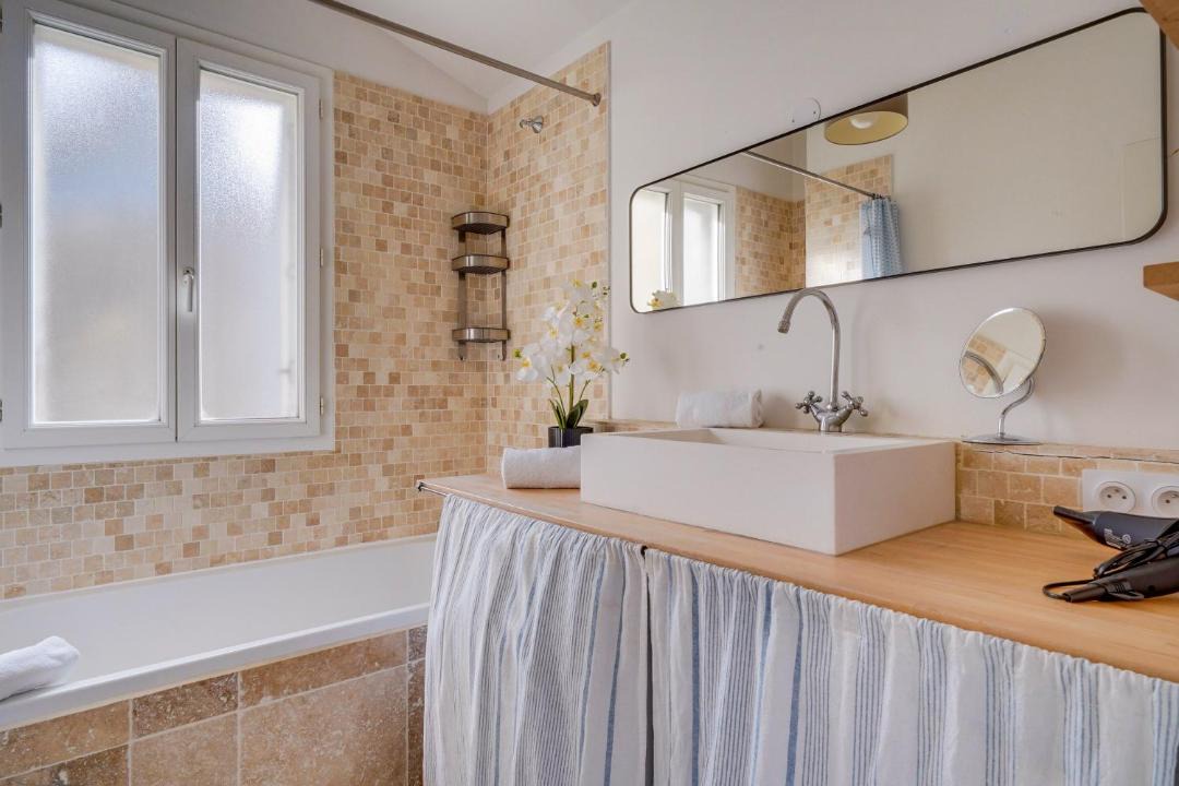 Photo of Bathroom in Saint-Michel