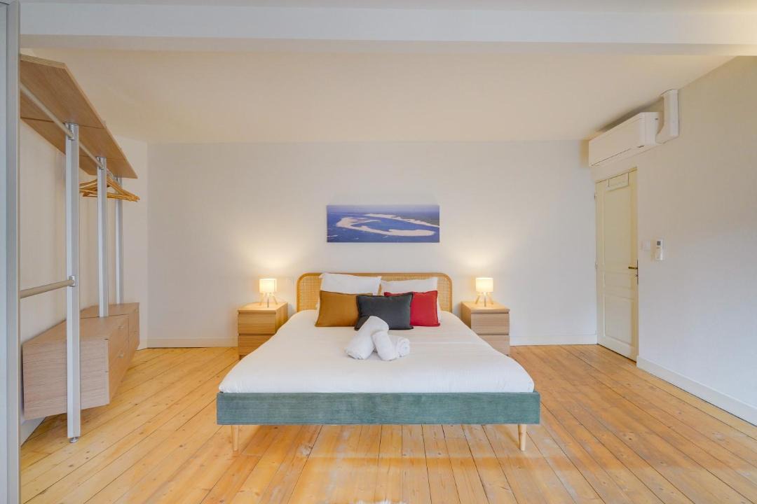 Photo of Bedroom in Saint-Michel