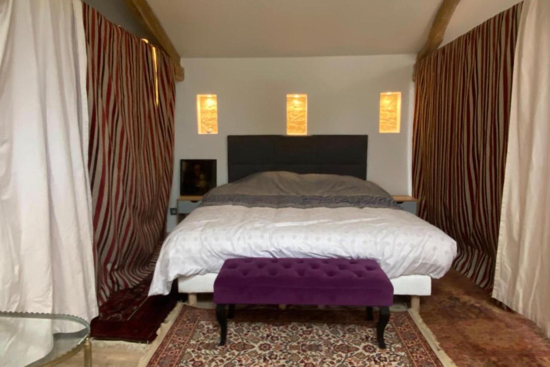 Photo of Bedroom in Champagne-le-Sec