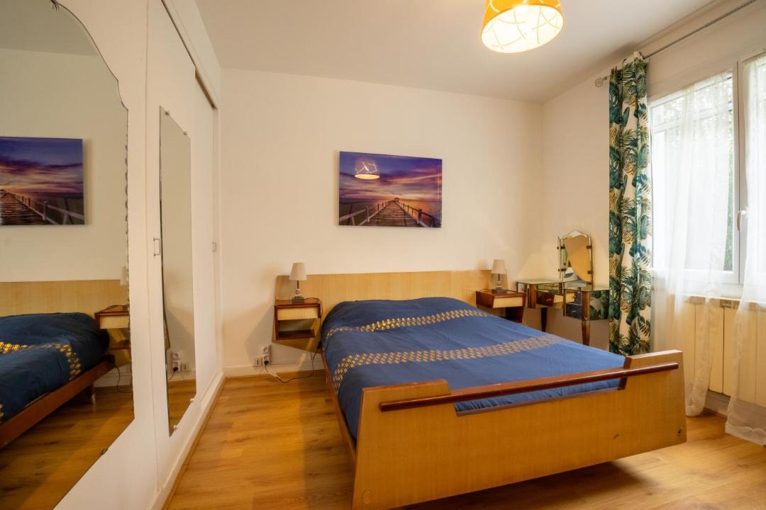 Photo of Bedroom in Louer