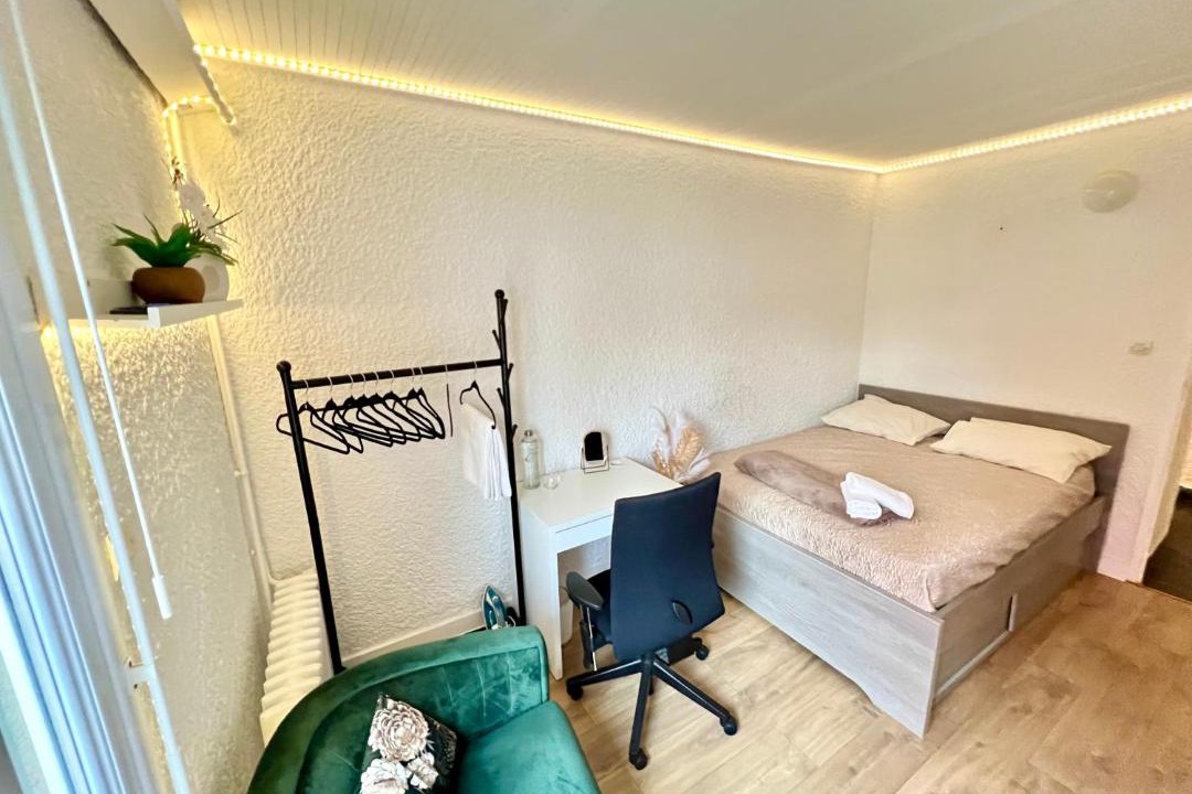 Photo of Bedroom in Pessac