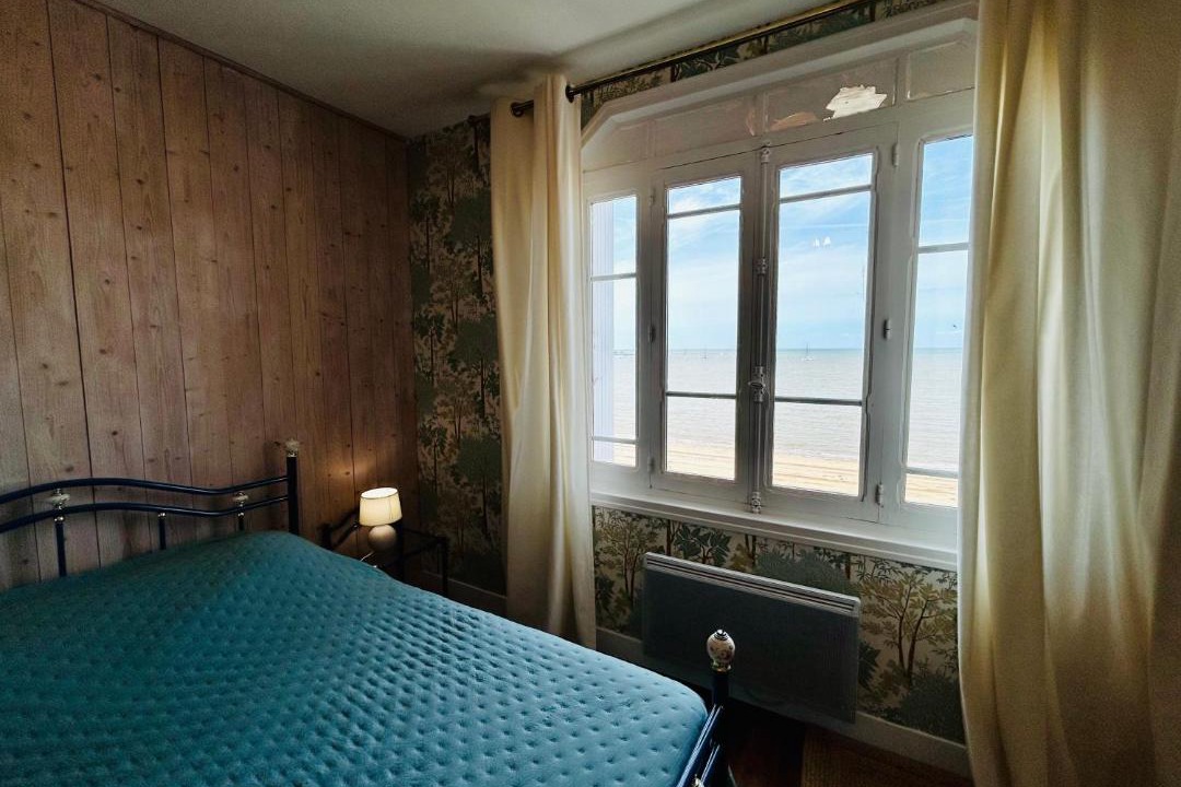 Photo of Bedroom in Fouras
