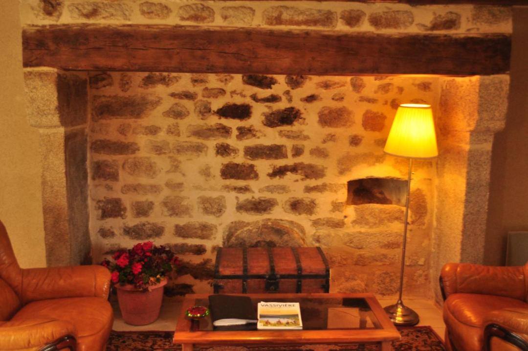 Photo of Livingroom in Saint-Marc-a-Frongier