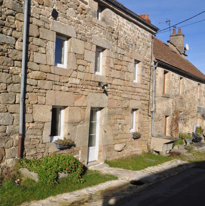 Photo of Buildings in Saint-Marc-a-Frongier