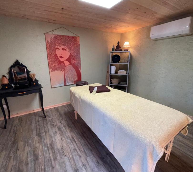 Photo of Bedroom in Saint-Vivien-de-Medoc