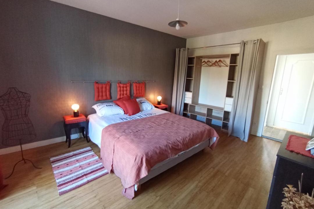 Photo of Bedroom in Coulon