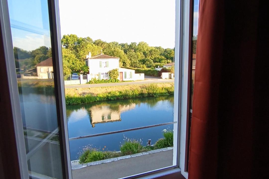 Photo of Patio Balcony in Coulon
